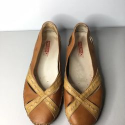 Pikolinos Brown Leather Slip On Loafers Women’s Sz 41