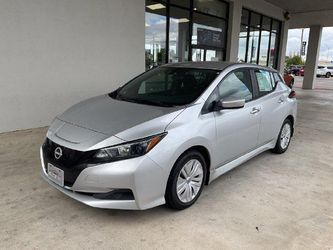 2025 Nissan LEAF