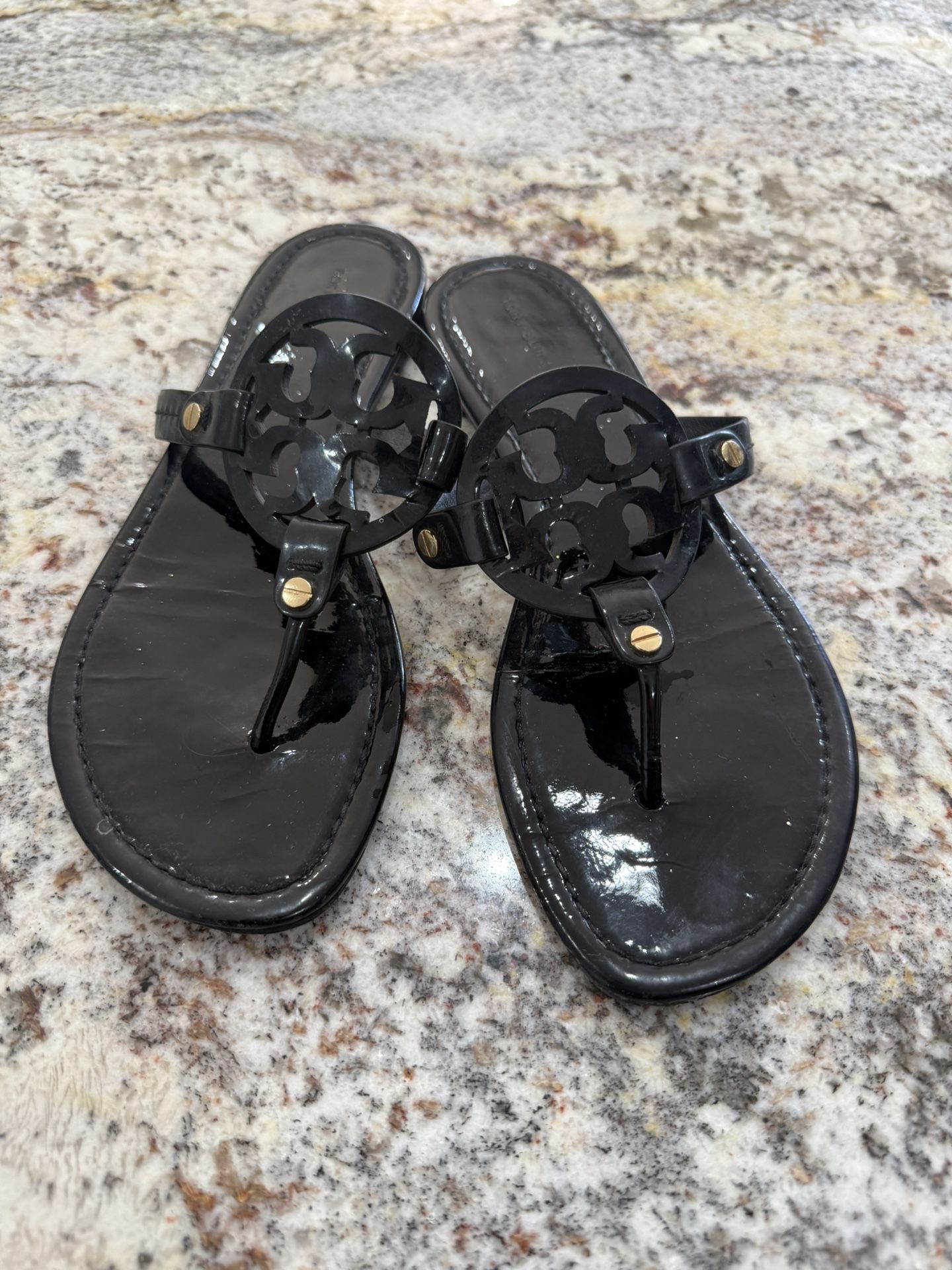 Tory Burch Patent Leather Size 8 Black Miller Sandals Flip Flops