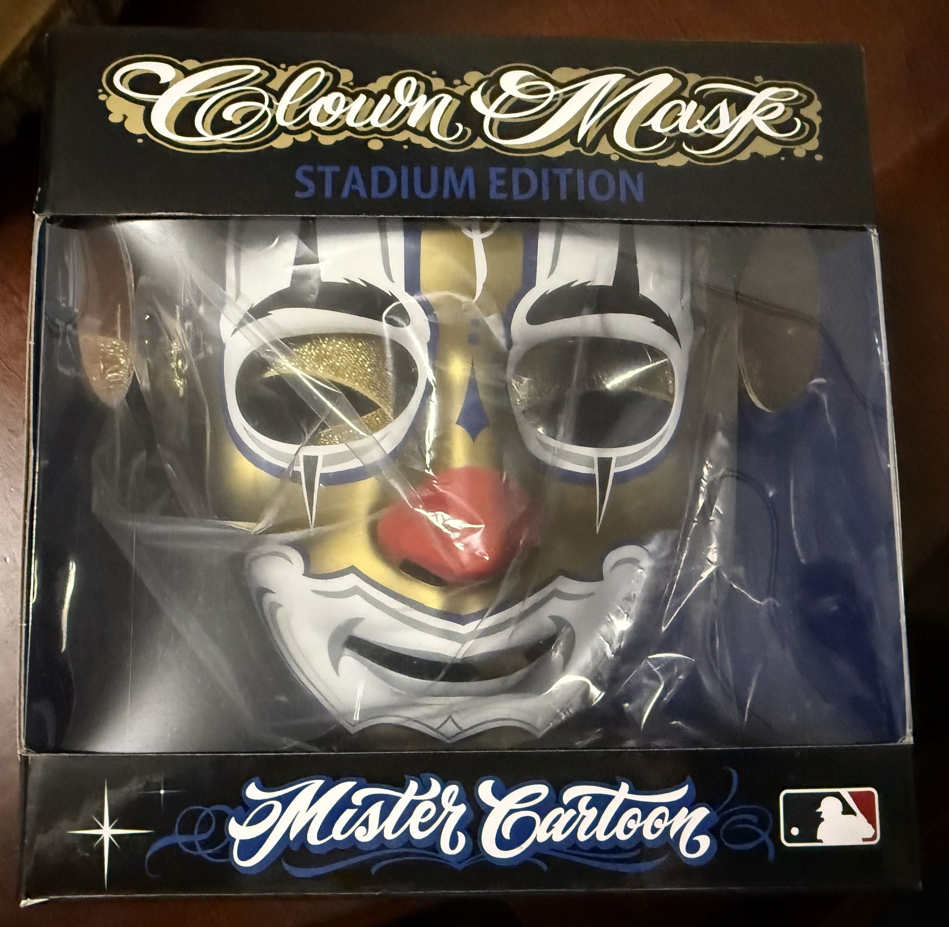Mister Cartoon LE Stadium Edition Los Angeles Dodgers Gold Clown Mask LA World Series