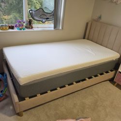 Twin Size Bed And Mattress