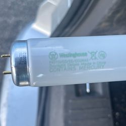 F40 T12 Bulbs 40 watt Florescent 4' Pin Style 48" $1/bulb