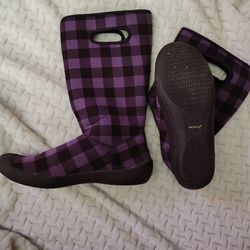 Size 10 Purple Plaid Limited Edition Bog Boots