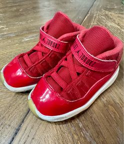 Jordan Retro 11 (toddler 8c)