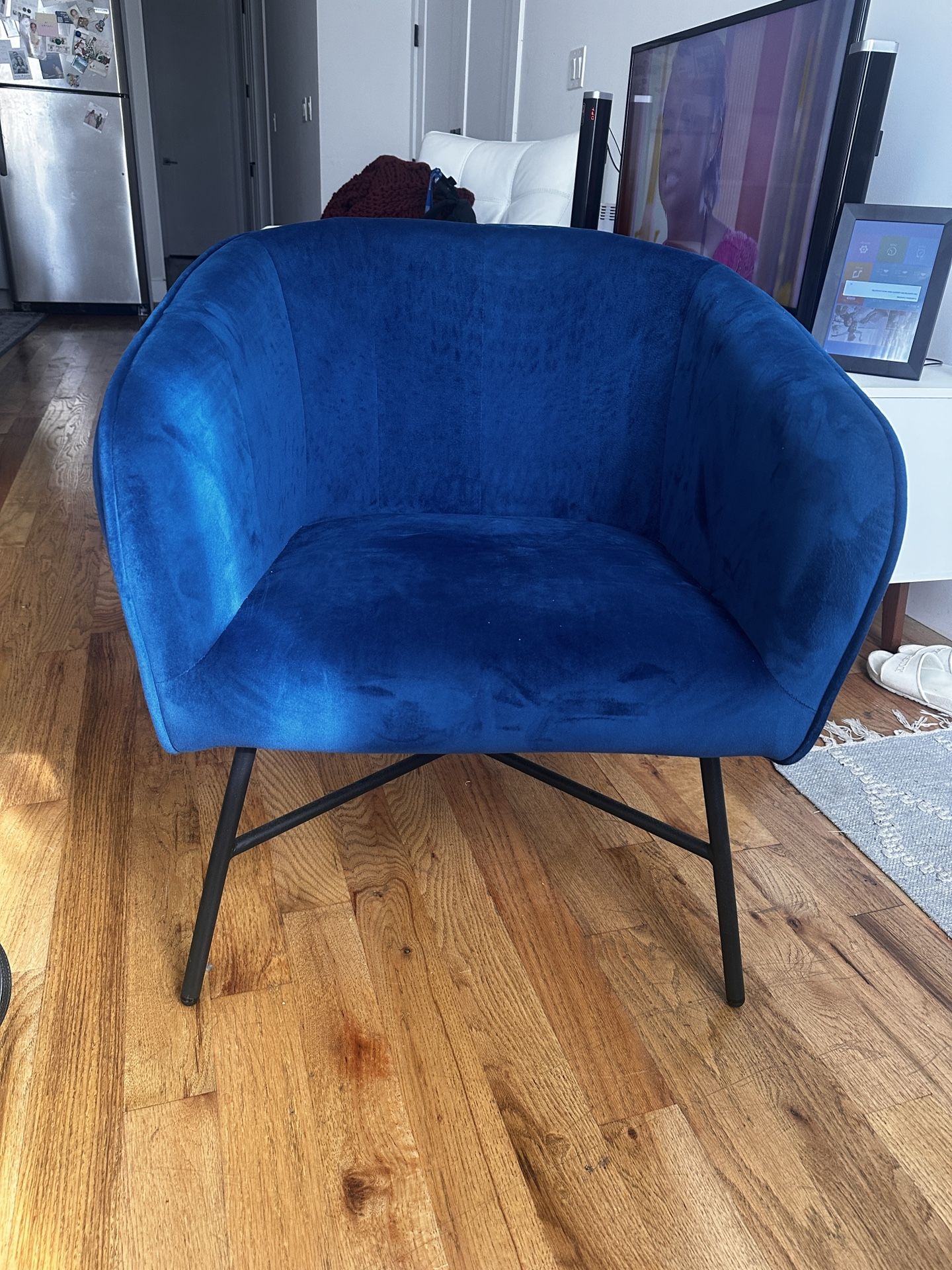 Velvet Chair