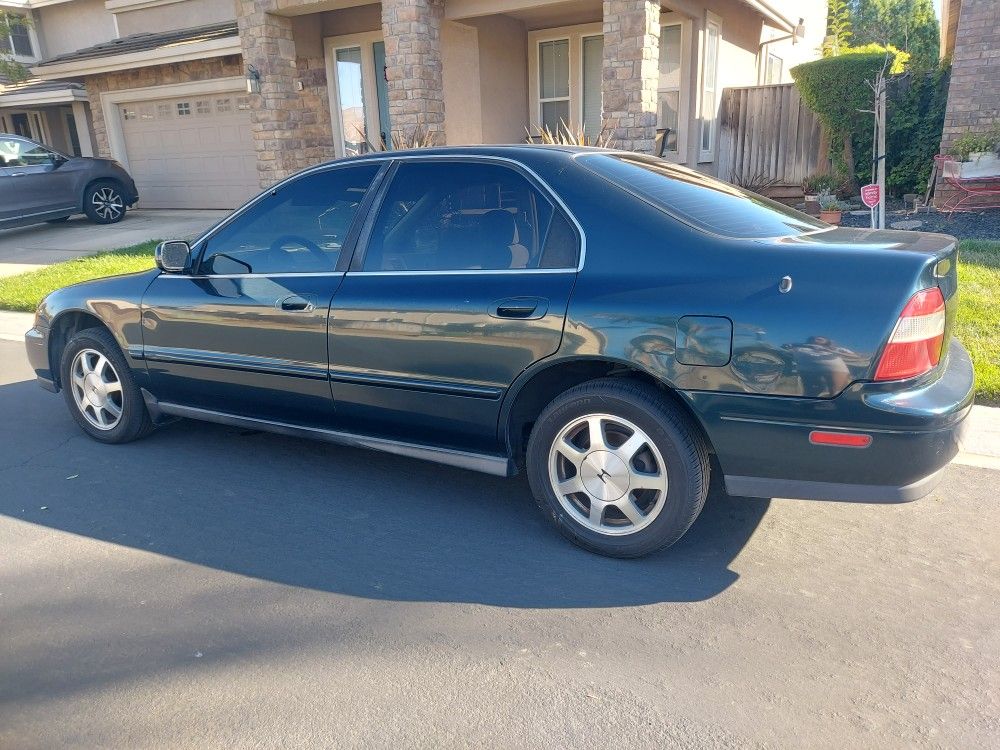 1995 Honda Accord