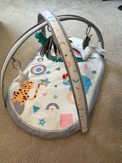Baby play gym