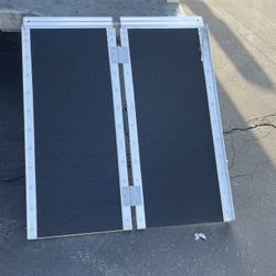 Brand New 3ft Ramp For Only $60