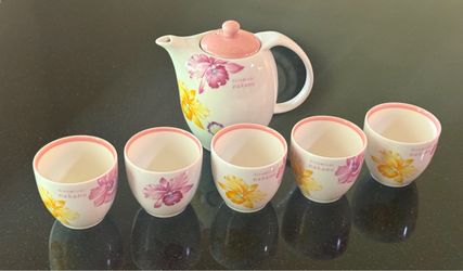 Japanese Hiromichi Nakano Floral Tea Set (6-Piece with Strainer)