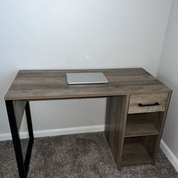 Durable Wood Computer Desk