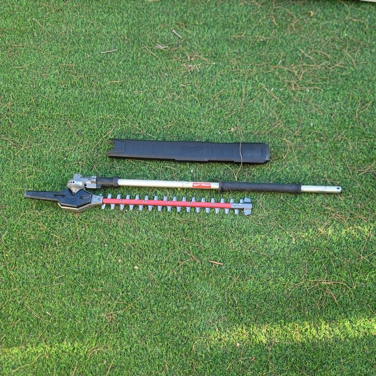 Milwaukee
M18 FUEL Hedge Trimmer Attachment for Milwaukee QUIK-LOK Attachment System
