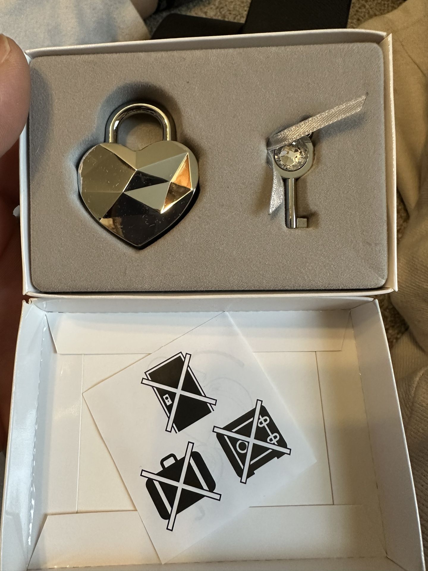 Swarovski Luggage Lock & Key Set