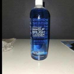 Cinema Secrets Brush Cleaner 