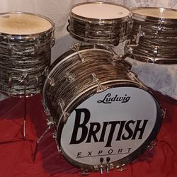 BEATLES RINGO Ludwig 1960s Black Oyster Pearl 4 pc drum kit.
