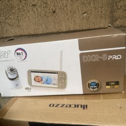 Infant Optics DXR-8 PRO Video Baby Monitor, 720P HD Resolution 5" Display, Patented A.N.R. (Active Noise Reduction), No WiFi, Pan Tilt Zoom, and Inter