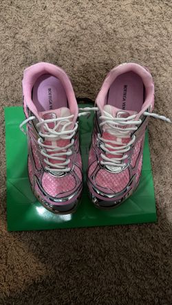 pink bottega veneta size 44