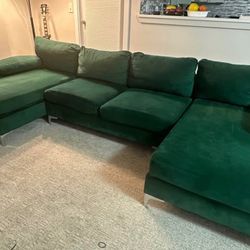 Sectional Couch 