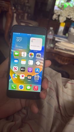 iPhone 8 Plus