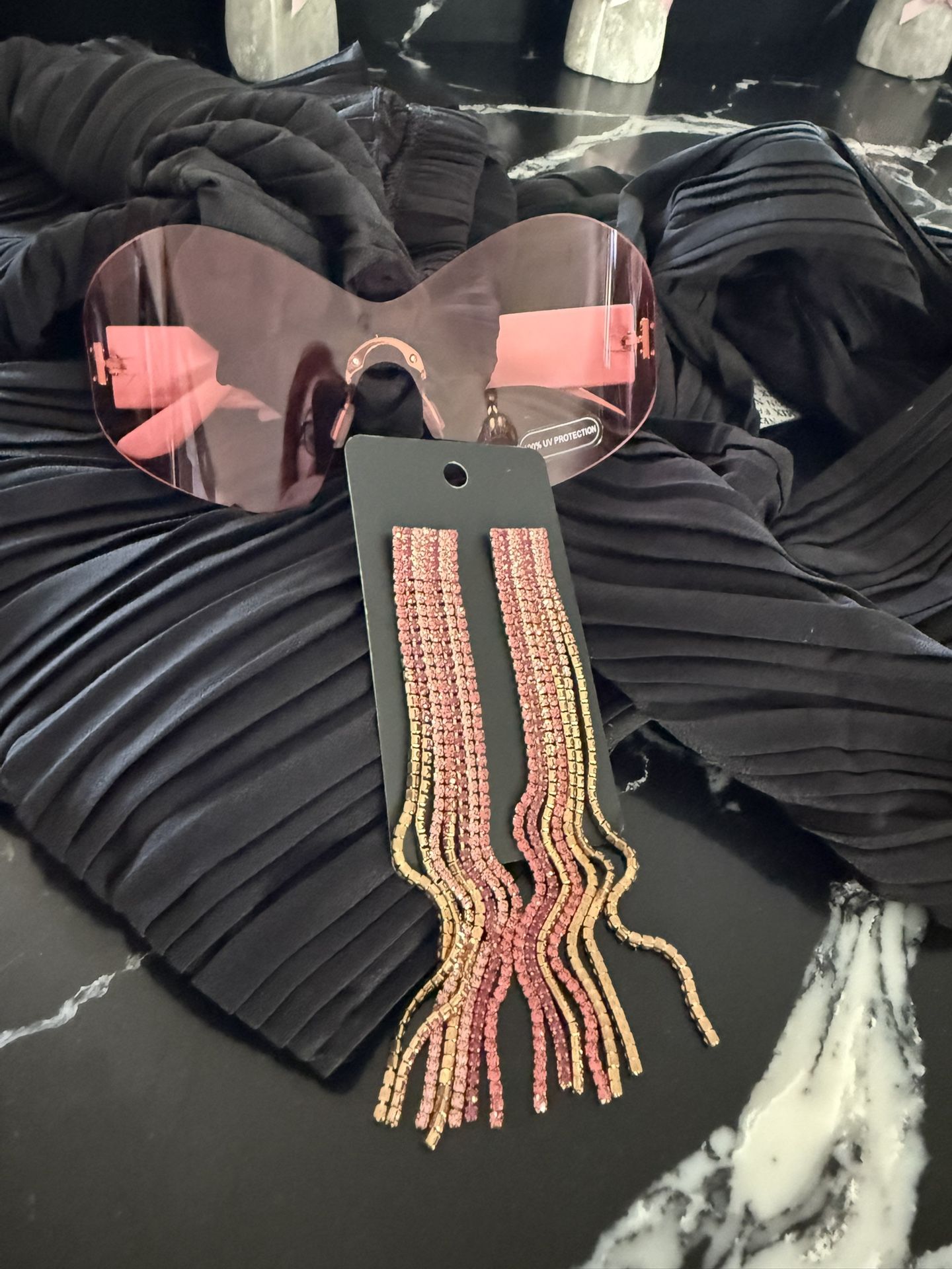 Beautiful Pink Sunglasses & Earrings