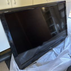 Sharp AQUOS Liquid Crystal TV LC52D8UN 52" (Black) with stand and wall mount