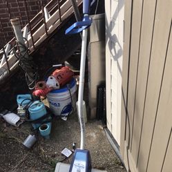 Snow.  Job.   Corded.   (. Snow. Shovel. ). Very. Powerful.   