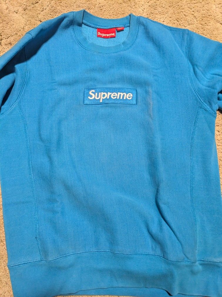 Supreme Box Logo Sweatshirt (Discontinued)