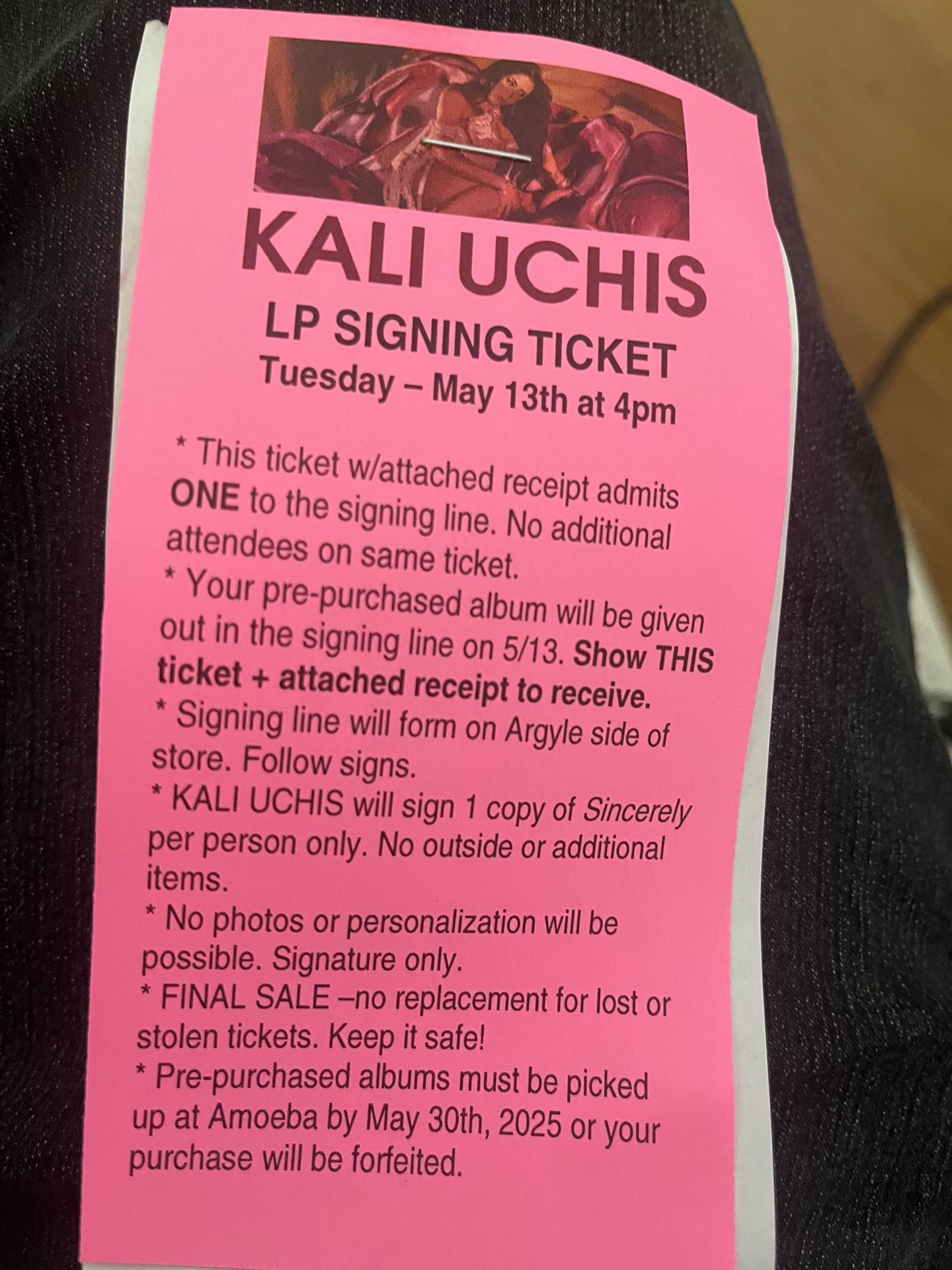 Kali Uchis Fan Signing