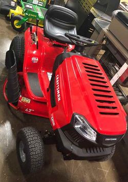 Brand New CRAFTSMAN T110 17.5-HP Manual/Gear 42-in Riding Lawn Mower with Mulching Capability ZKB