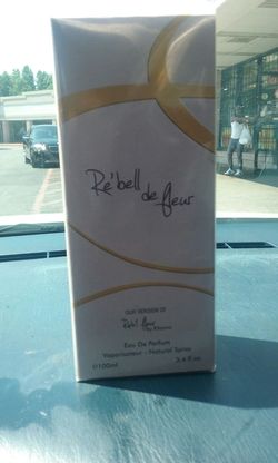 Rihanna reb"fleur perfume impression