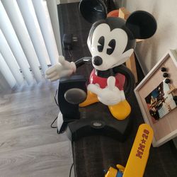 Disney Mickey Mouse Animated Cordless Phone