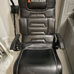 Rocker Gaming Chair 