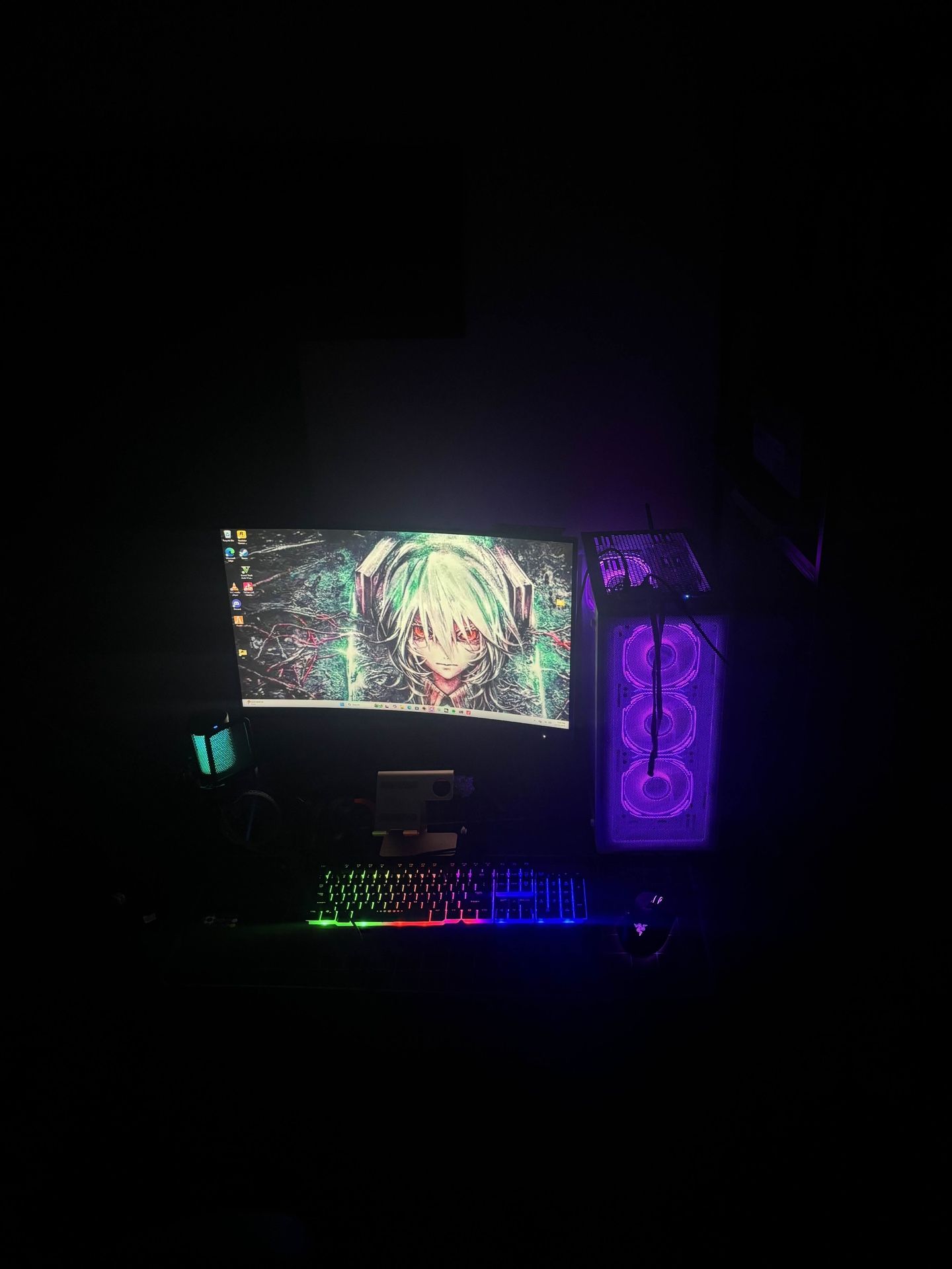 BRAND NEW NEVER USED THATS THE FIRST DAY I GOT IT 