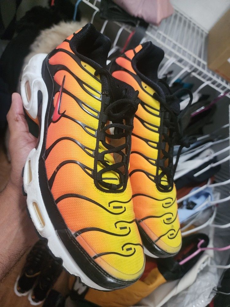 Nike Airmax Plus Sunset Size 13