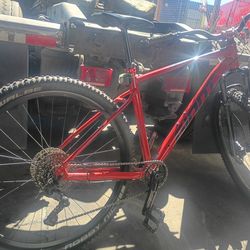 Giant talon 29 eR or trade make an offer