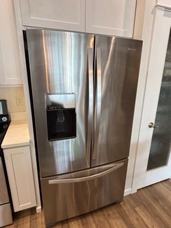 Brand New Whirlpool Kitchen Appliances