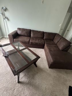 Couch 4 Sale w /table