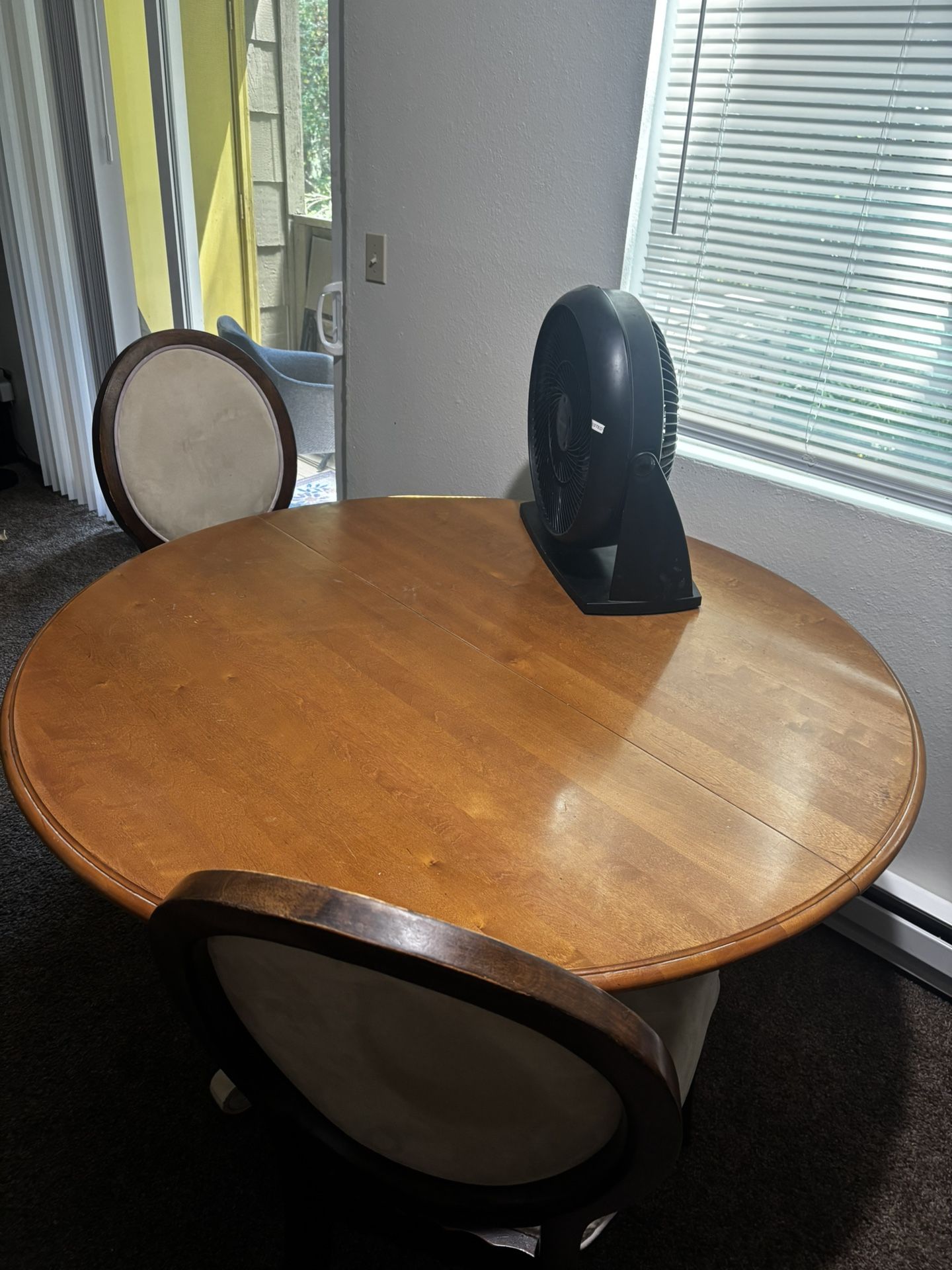 Nice Wood Round Dining Table