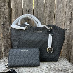 Michael kors Bag And Wallet