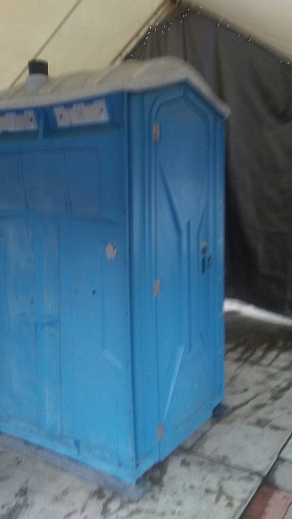 Porta potties for Sale in Los Angeles, CA OfferUp
