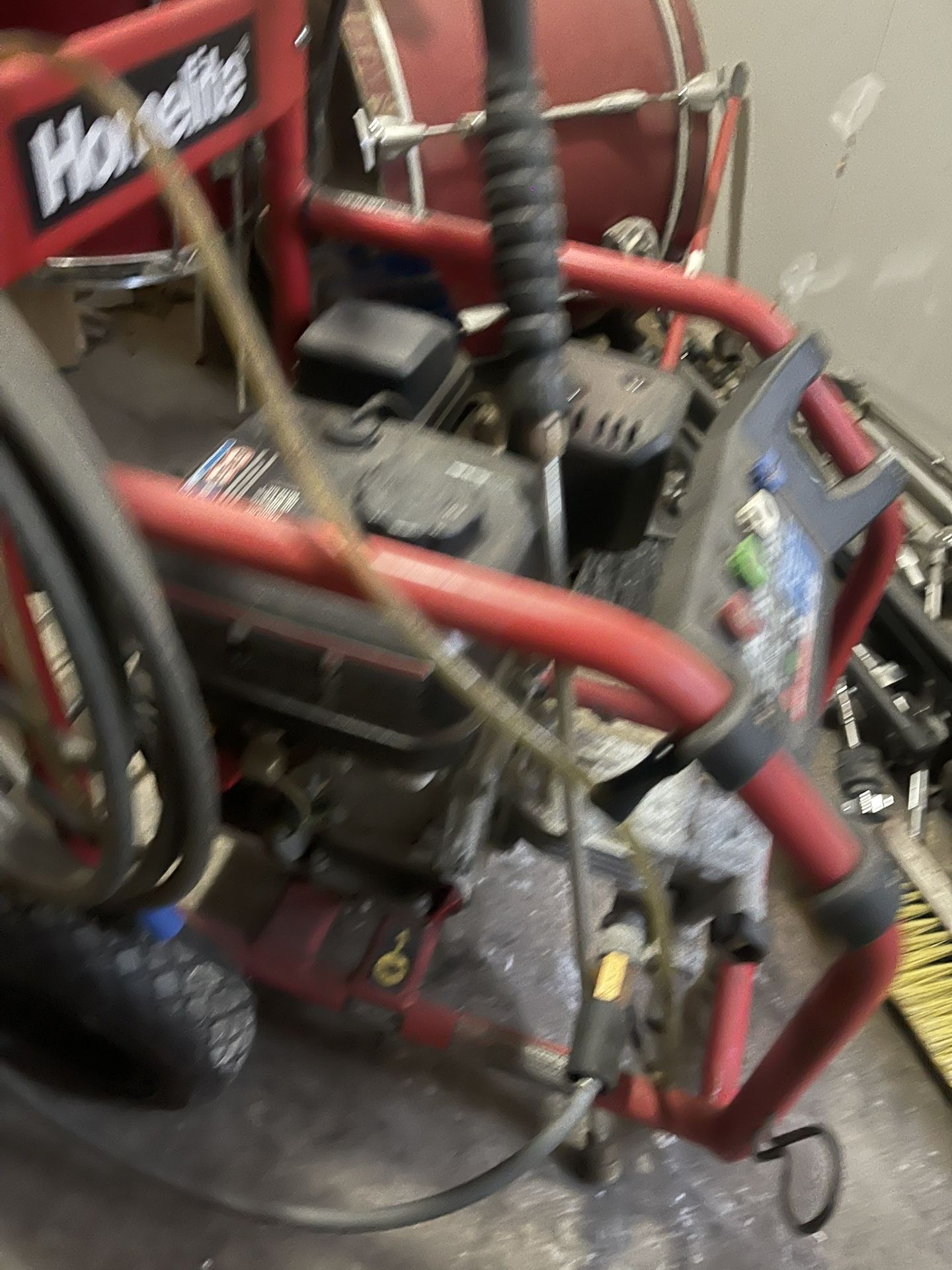 Power Guacher Buenas Conditions. Por $175.  Aqui N local 