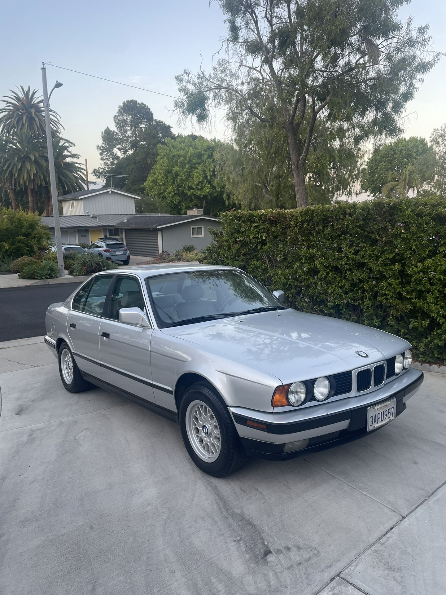 BMW 525