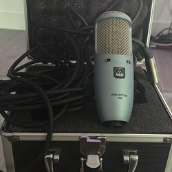 Microphone Akg