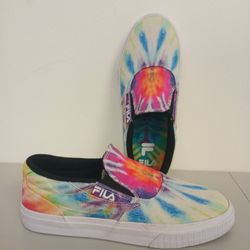Women Fila Tie Dye Slip On Size 6