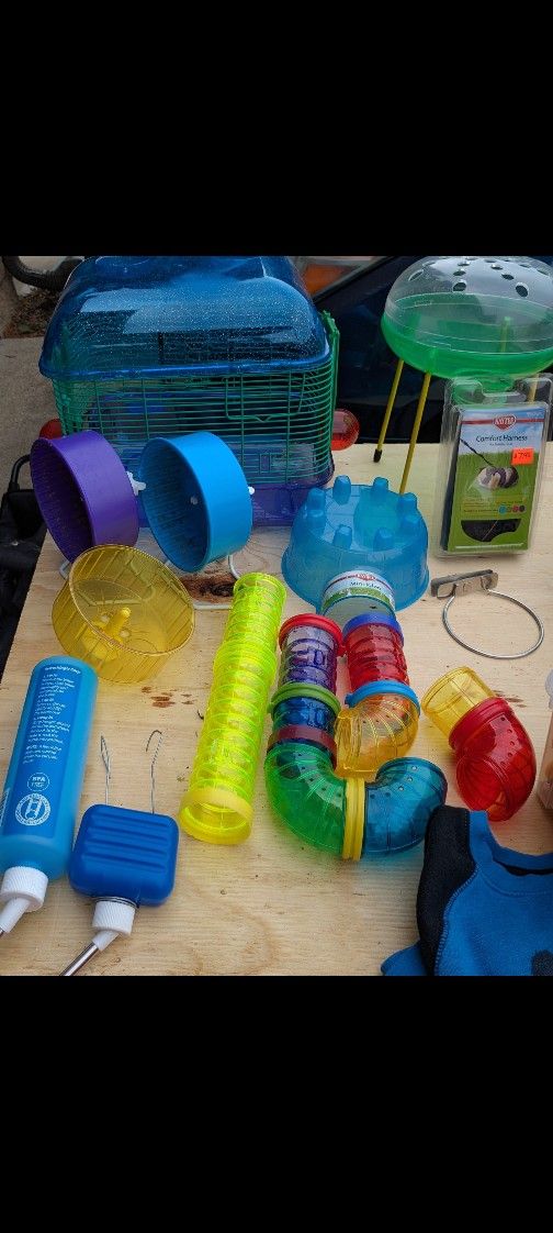 Hamster Cage With Tubes And Wheels
