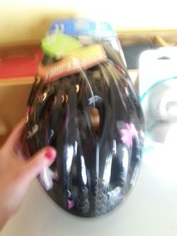 Bike helmet for girls