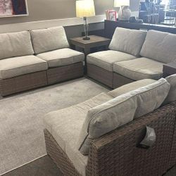 OM• $38 Initial • Brand New// Patio Furniture Set