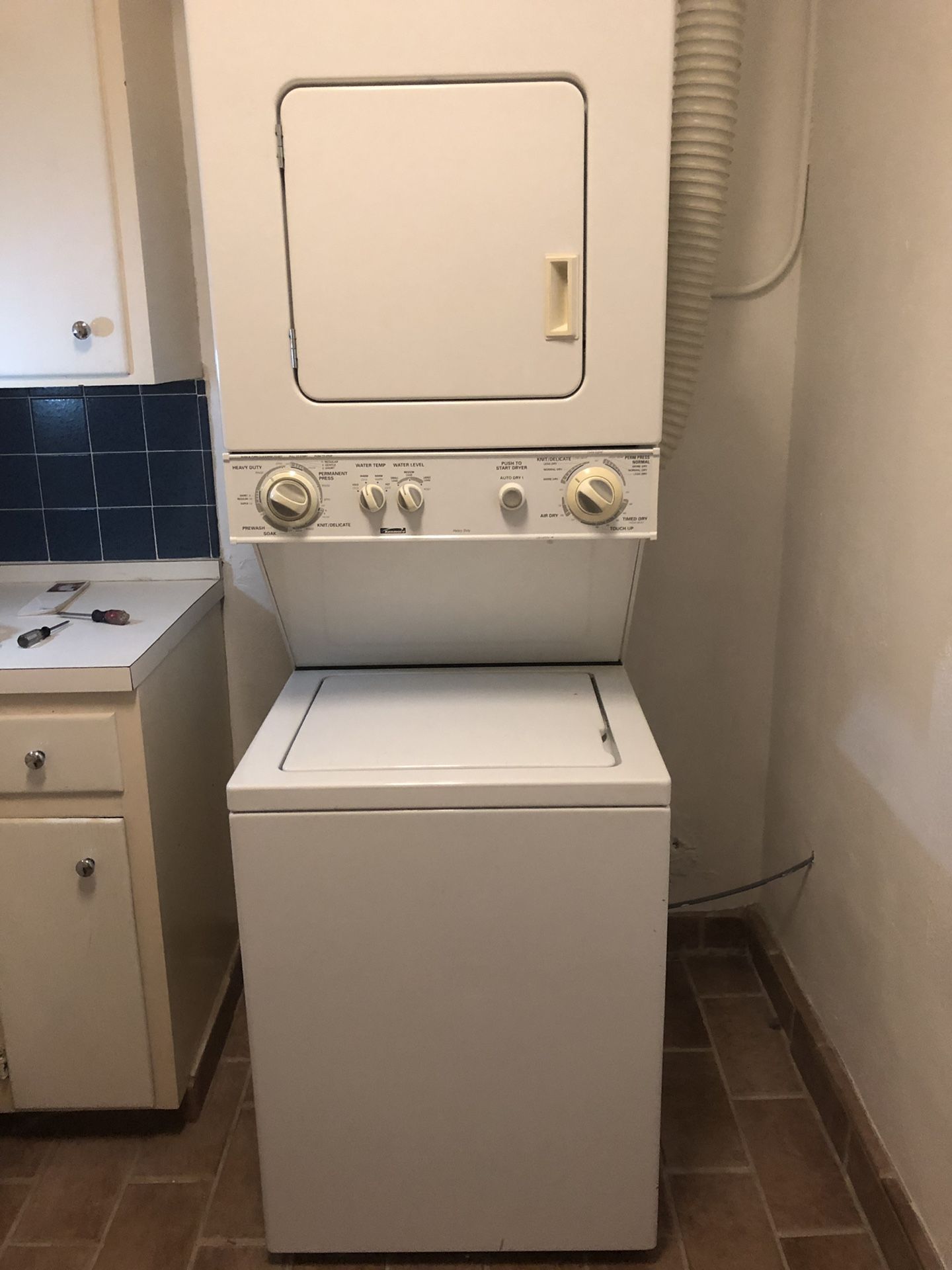 Kenmore stacked washer dryer works