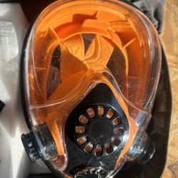 Snorkel Mask And Tank