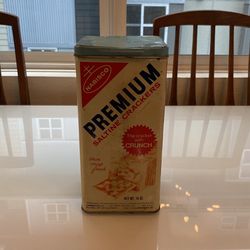 Vintage Metal Nabisco saltine cracker storage container