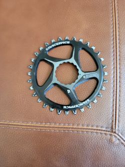 Race Face 32T Cinch DM 1x Chainring